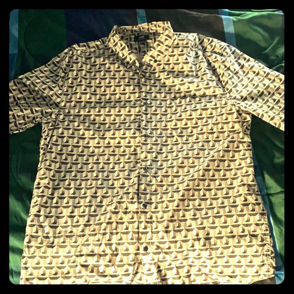 H&M Patterned White Button Down - image 1